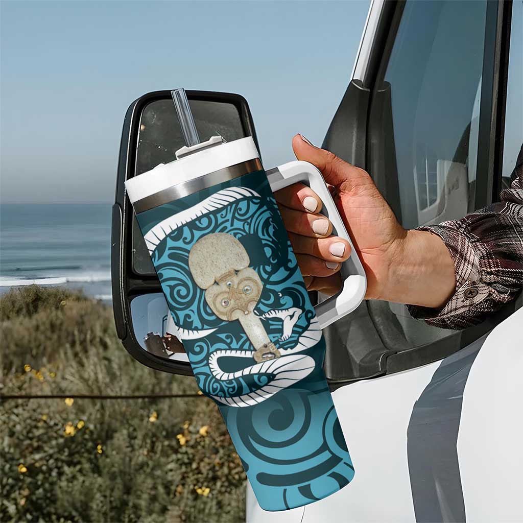 Turquoise New Zealand Eel Tumbler With Handle Aotearoa Maori Tuna With Kotiate Weapon LT14 - Polynesian Pride