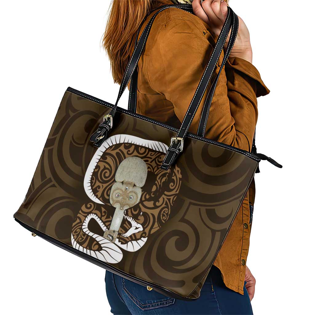 Gold New Zealand Eel Leather Tote Bag Aotearoa Maori Tuna With Kotiate Weapon LT14 - Polynesian Pride