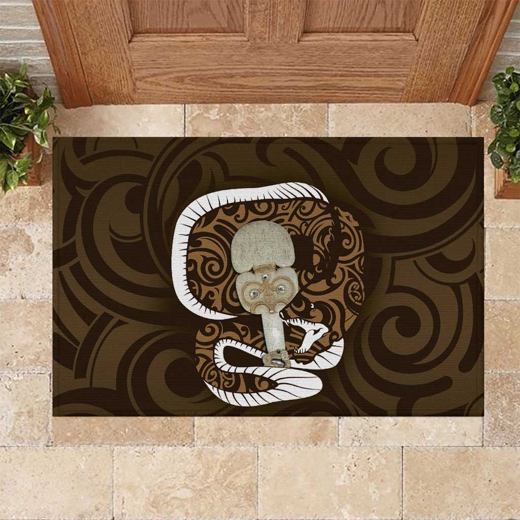 Gold New Zealand Eel Rubber Doormat Aotearoa Maori Tuna With Kotiate Weapon LT14 Gold - Polynesian Pride