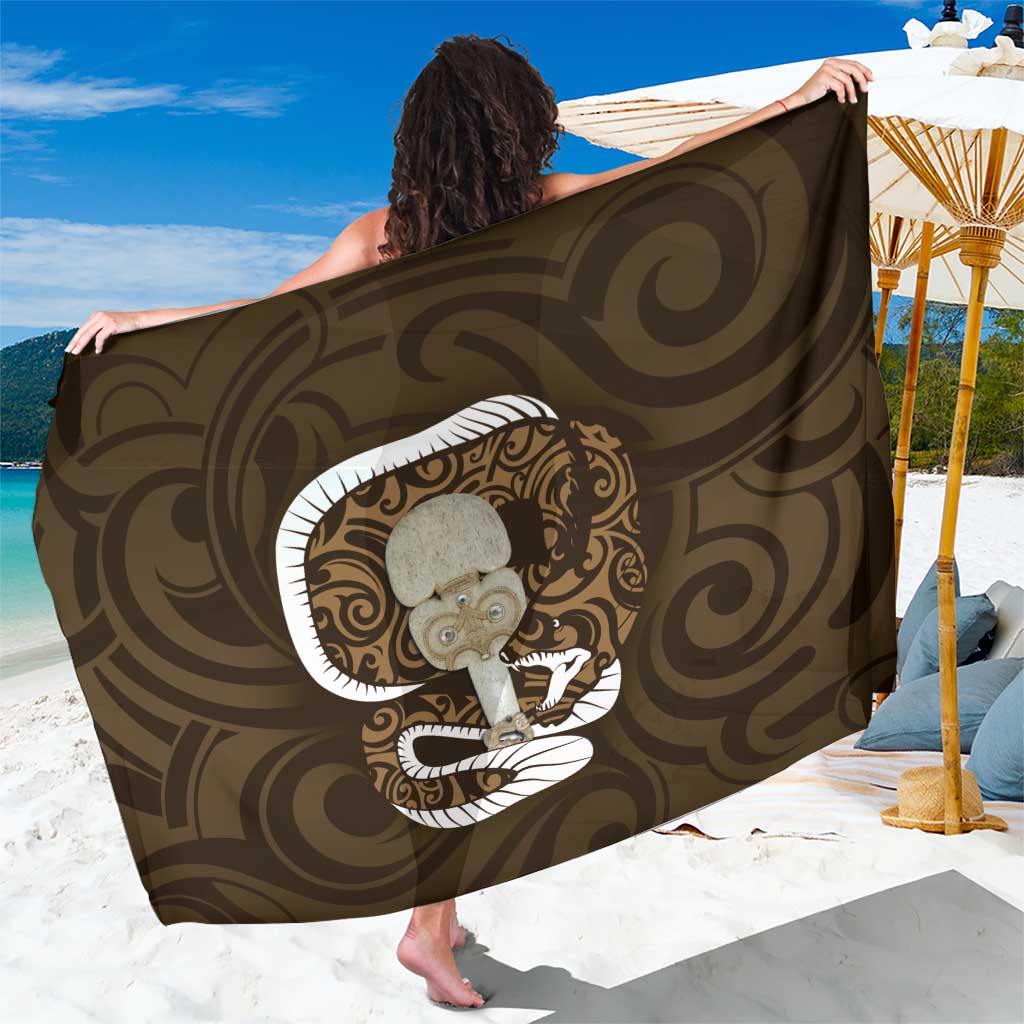 Gold New Zealand Eel Sarong Aotearoa Maori Tuna With Kotiate Weapon