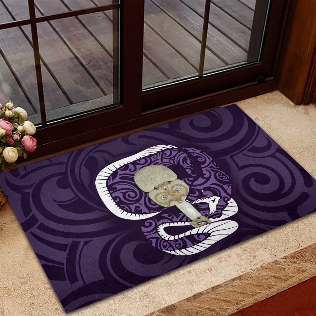 Purple New Zealand Eel Rubber Doormat Aotearoa Maori Tuna With Kotiate Weapon LT14 - Polynesian Pride