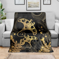 Black And Gold Aotearoa Whai Blanket NZ Stingrays Maori Curves Style LT14 - Polynesian Pride