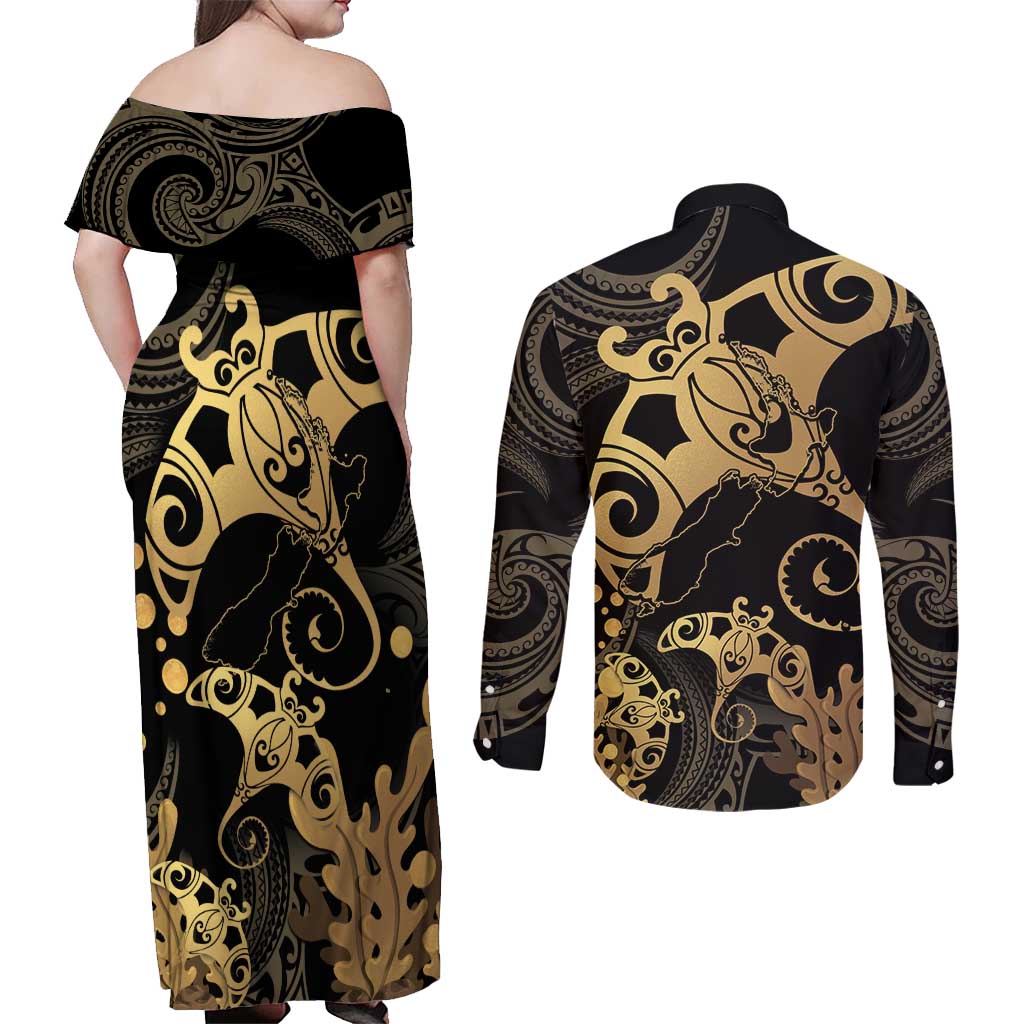 Black And Gold Aotearoa Whai Couples Matching Off Shoulder Maxi Dress and Long Sleeve Button Shirt NZ Stingrays Maori Curves Style LT14 - Polynesian Pride