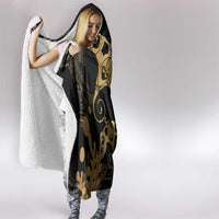 Black And Gold Aotearoa Whai Hooded Blanket NZ Stingrays Maori Curves Style LT14 - Polynesian Pride