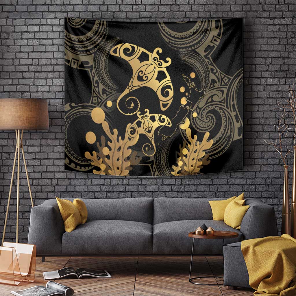Black And Gold Aotearoa Whai Tapestry NZ Stingrays Maori Curves Style
