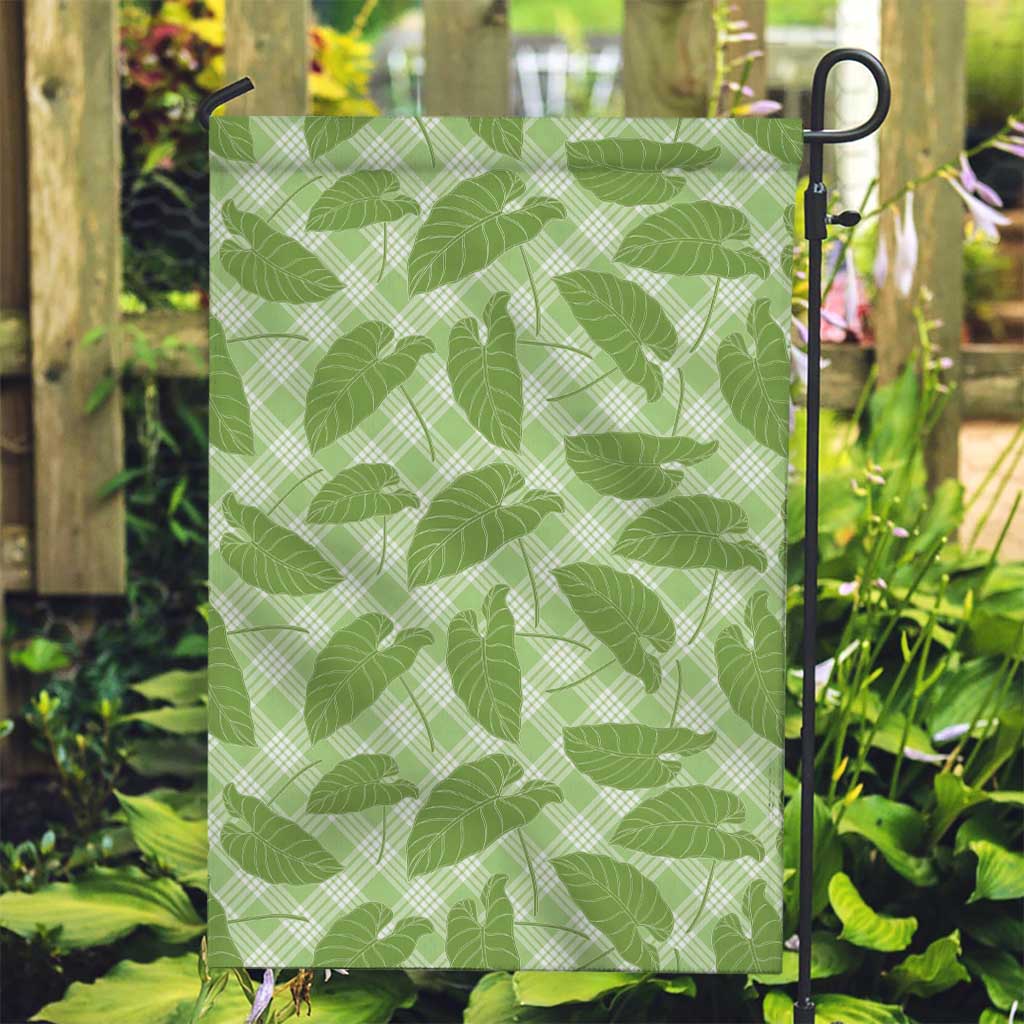 Green Hawaii Kalo Palaka Motifs Garden Flag Hawaiian Taro Leaves Elegant Vibes - Polynesian Pride