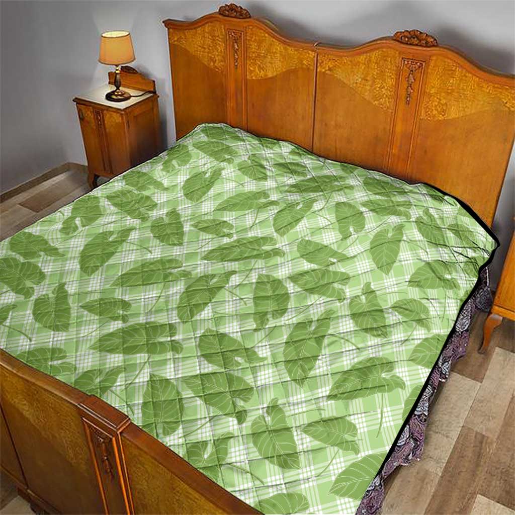 Green Hawaii Kalo Palaka Motifs Quilt Hawaiian Taro Leaves Elegant Vibes - Polynesian Pride