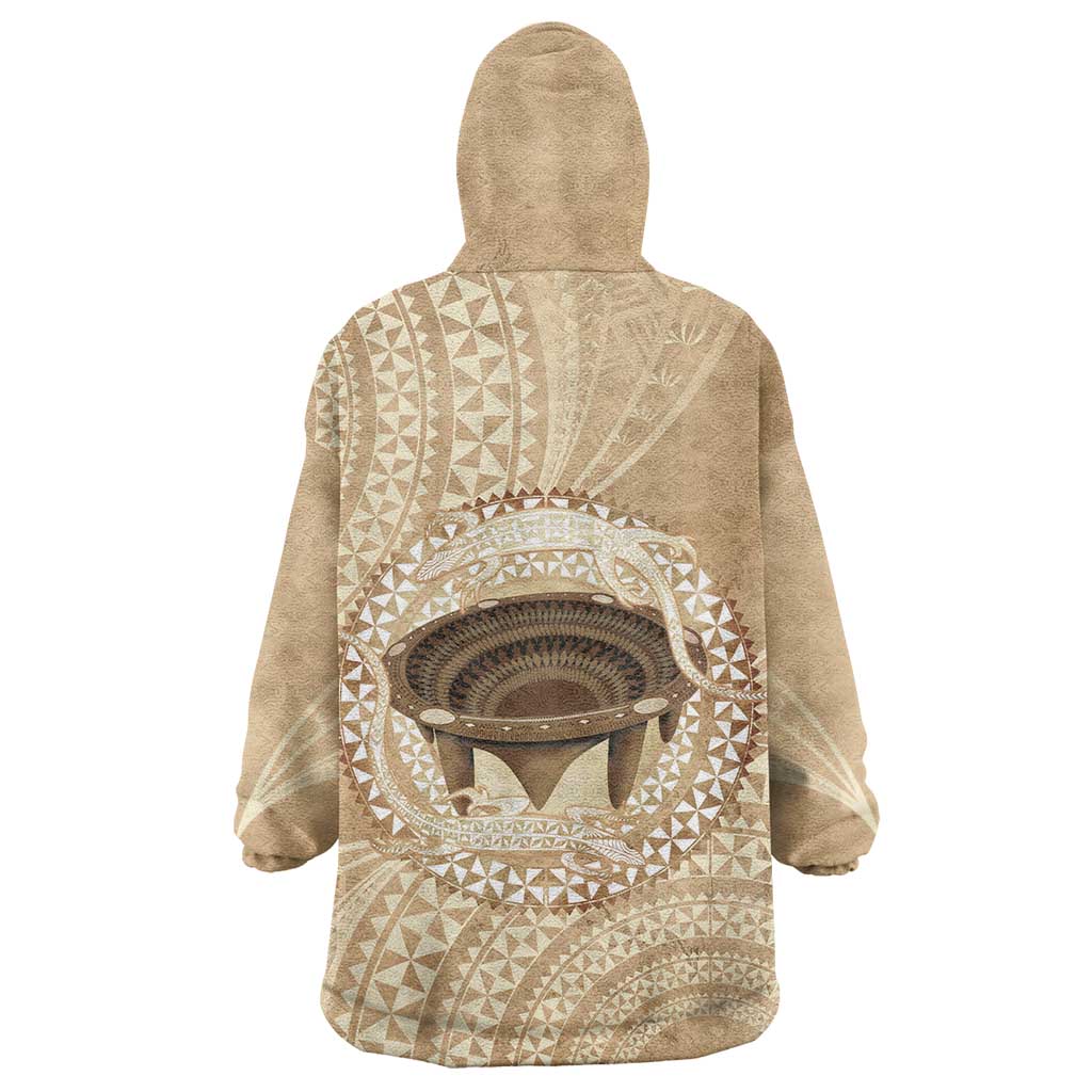 Tonga Skink Kava Bowl Wearable Blanket Hoodie Vintage Tongan Ngatu Pattern
