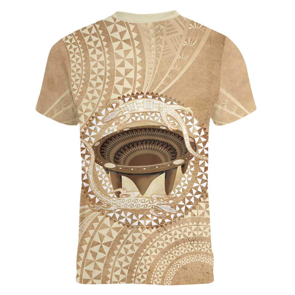 Tonga Skink Kava Bowl Women V-Neck T-Shirt Vintage Tongan Ngatu Pattern LT14 - Polynesian Pride