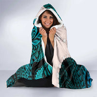 Teal Galaxy Polynesia Tribal Octopus Tattoo Hooded Blanket Pikake Lei Polynesian Pattern LT14 - Polynesian Pride