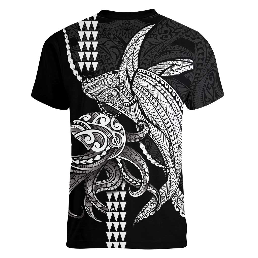 Kanaloa Aloha Hawaii Women V-Neck T-Shirt Humpback Whale Octopus Tattoo Kakau Pattern