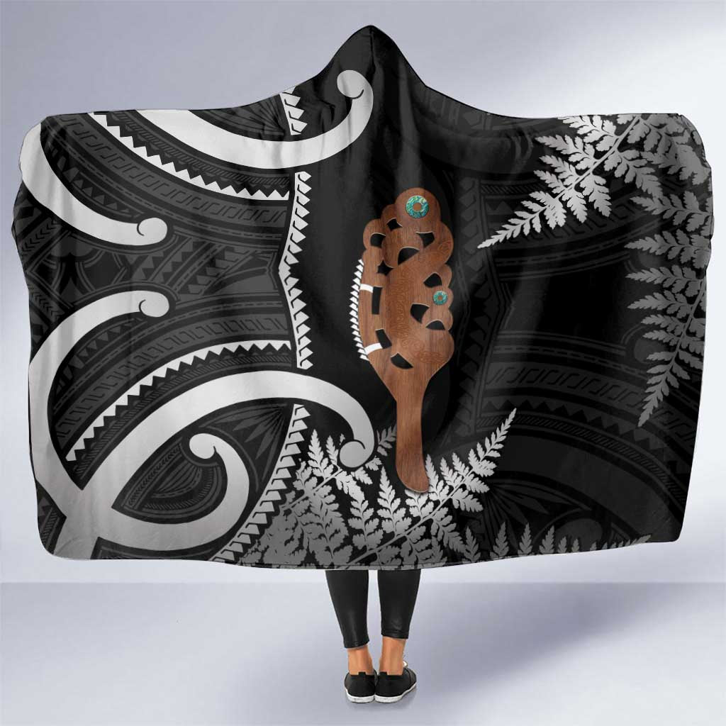 New Zealand Maripi Hooded Blanket Silver Fern Mix Aotearoa Maori Pattern LT14 One Size Black - Polynesian Pride
