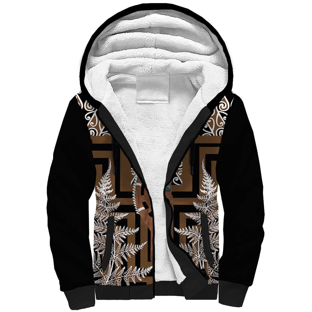 New Zealand Sherpa Hoodie Maori Maripi Knife With Poutama Art LT14 Unisex Brown - Polynesian Pride