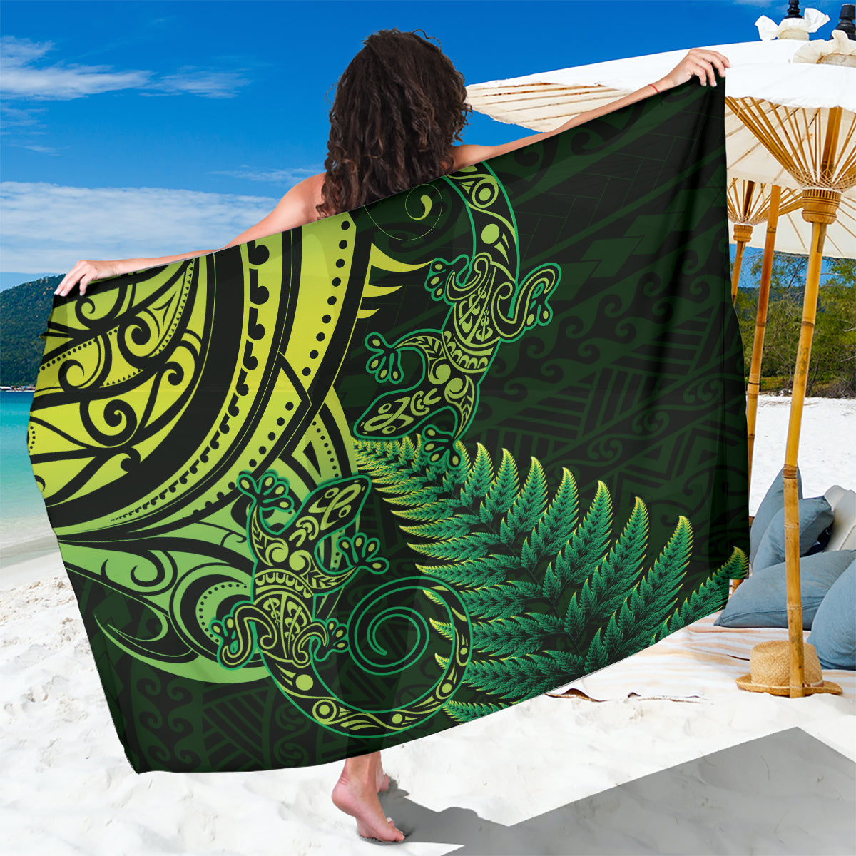 New Zealand Lizard Sarong Silver Fern Aotearoa Maori Green Version