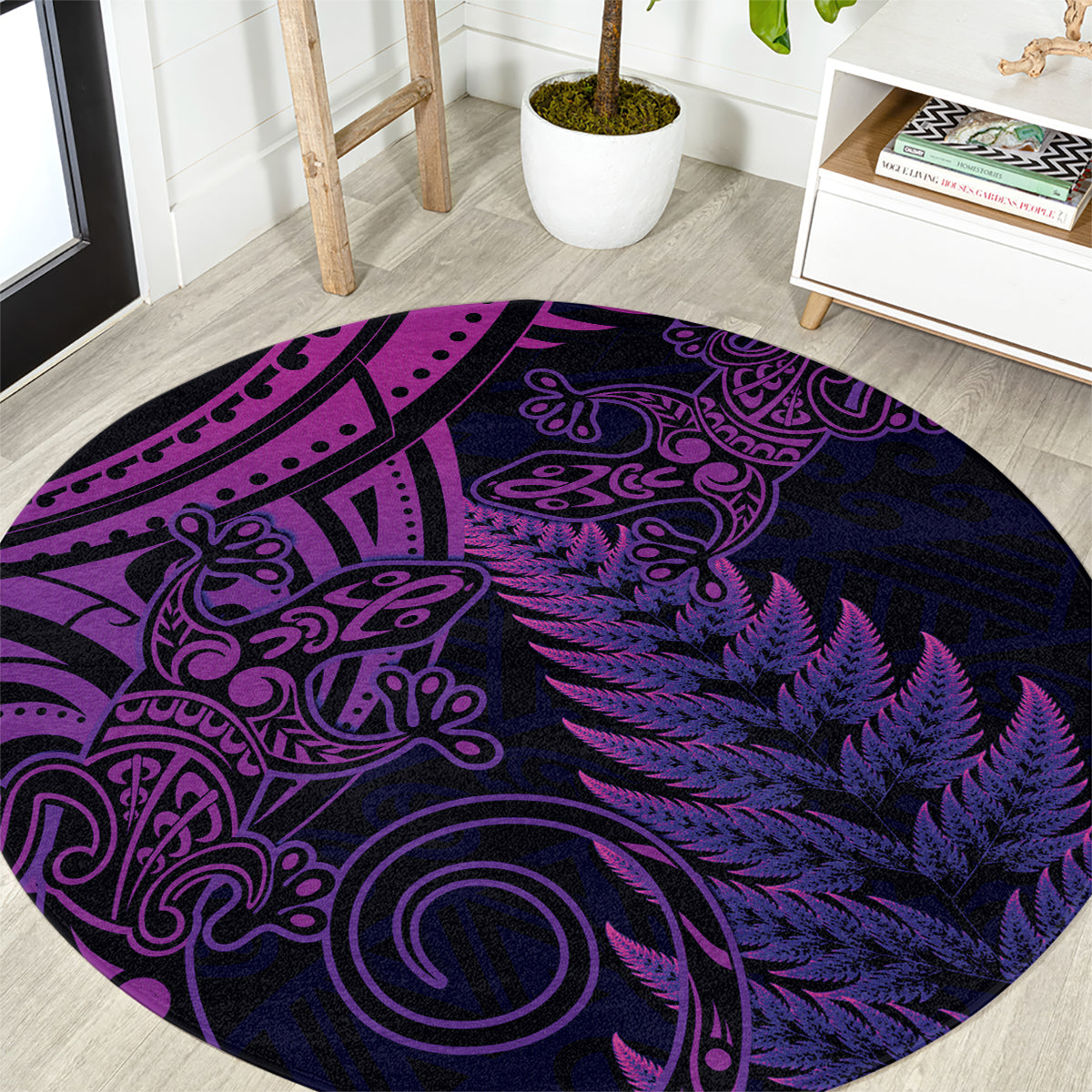 New Zealand Lizard Round Carpet Silver Fern Aotearoa Maori Purple Version