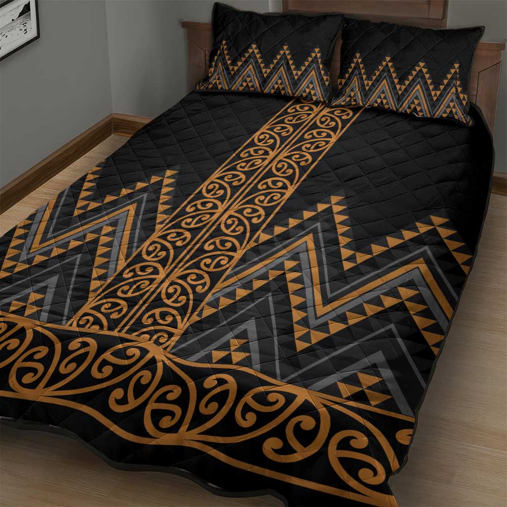 Gold Aotearoa Mangopare Kowhaiwhai and Niho Taniwha Quilt Bed Set Maori New Zealand