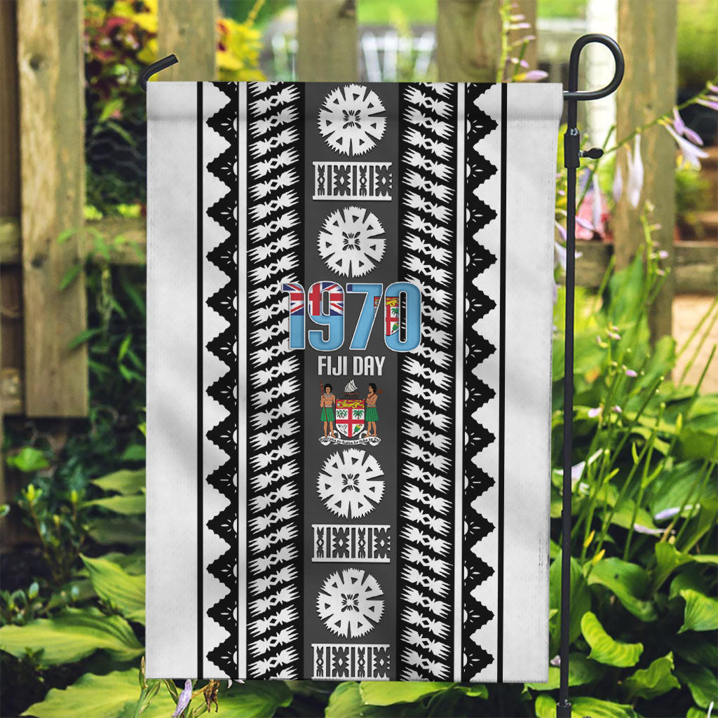 Fiji Day 1970 Garden Flag For Fiji Ever Fiji Tapa Pattern White LT14 Garden Flag White - Polynesian Pride