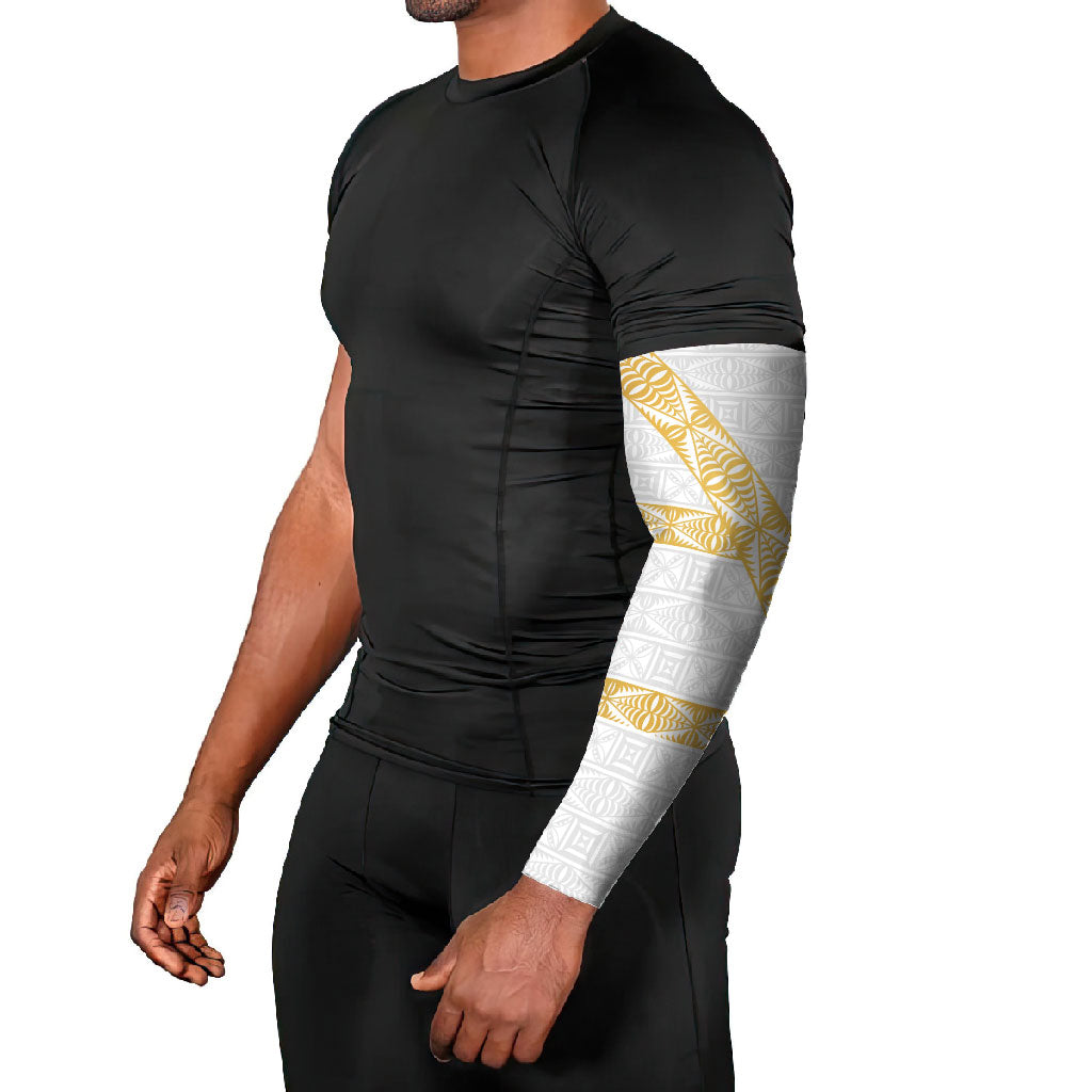 Tonga White Sunday Arm Sleeves Fakame Tongan Ngatu Pattern Gold Strips LT14 - Polynesian Pride
