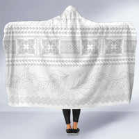 Samoa White Sunday Hooded Blanket Lotu Tamaiti Samoan Siapo Teuila Flowers LT14 One Size White - Polynesian Pride