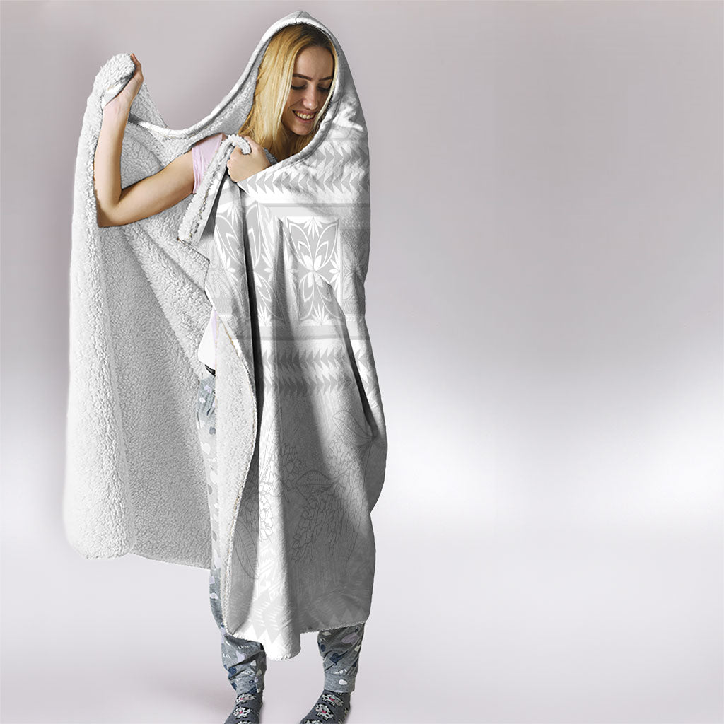Samoa White Sunday Hooded Blanket Lotu Tamaiti Samoan Siapo Teuila Flowers LT14 - Polynesian Pride