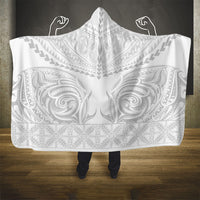 Niue White Sunday Hooded Blanket Aho Tapu Fanau Hiapo Pattern LT14 - Polynesian Pride