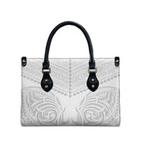 Niue White Sunday Leather Bag Aho Tapu Fanau Hiapo Pattern LT14 - Polynesian Pride