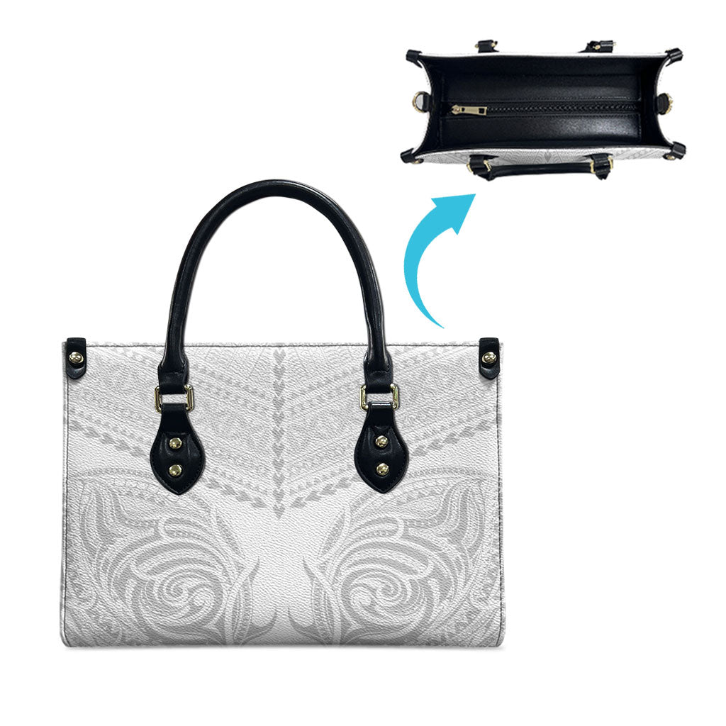 Niue White Sunday Leather Bag Aho Tapu Fanau Hiapo Pattern LT14 - Polynesian Pride