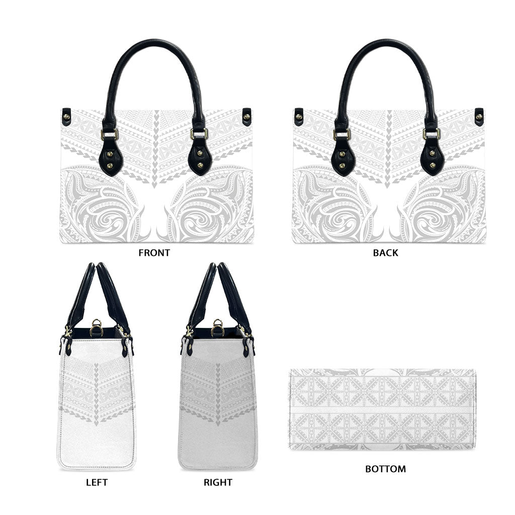 Niue White Sunday Leather Bag Aho Tapu Fanau Hiapo Pattern LT14 - Polynesian Pride
