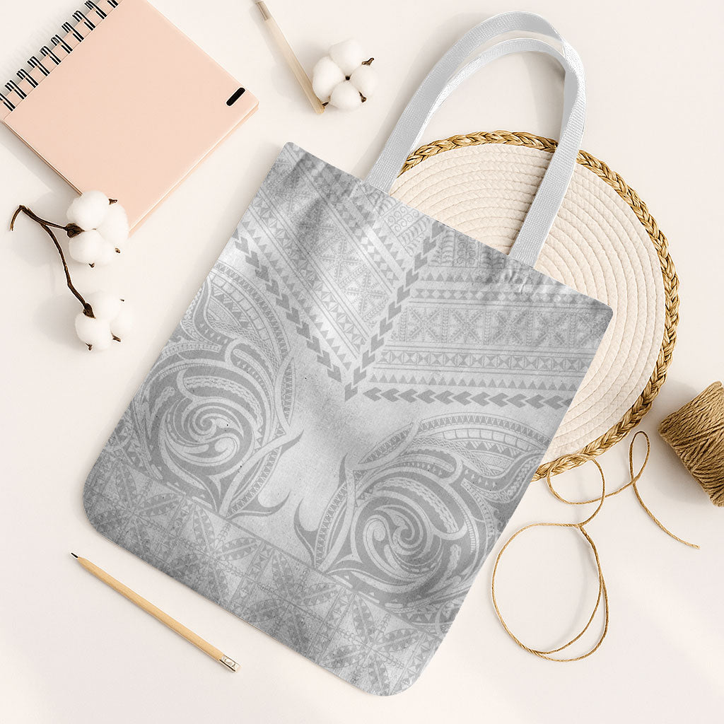 Niue White Sunday Tote Bag Aho Tapu Fanau Hiapo Pattern LT14 White Strap One Size White - Polynesian Pride