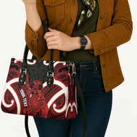Whero Aotearoa Atua Tumatauenga Personalised Leather Bag Maori God Of War Tiki With Taiaha LT14 - Polynesian Pride
