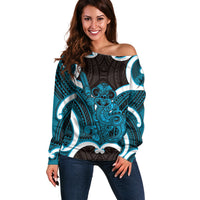 Kikorangi Aotearoa Atua Tumatauenga Personalised Off Shoulder Sweater Maori God Of War Tiki With Taiaha LT14 Women Blue - Polynesian Pride
