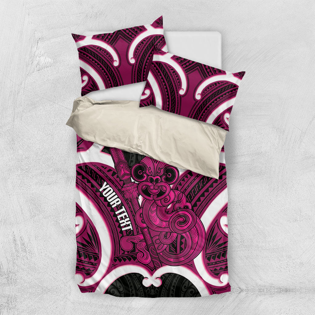 Mawhero Aotearoa Atua Tumatauenga Personalised Bedding Set Maori God Of War Tiki With Taiaha LT14 US Twin 172cm x 218cm Pink - Polynesian Pride