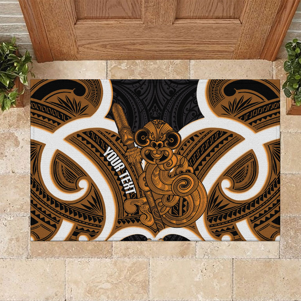 Karaka Aotearoa Atua Tumatauenga Personalised Rubber Doormat Maori God Of War Tiki With Taiaha LT14 Orange - Polynesian Pride