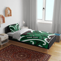 Kakariki Aotearoa Atua Tumatauenga Personalised Bedding Set Maori God Of War Tiki With Taiaha LT14 - Polynesian Pride