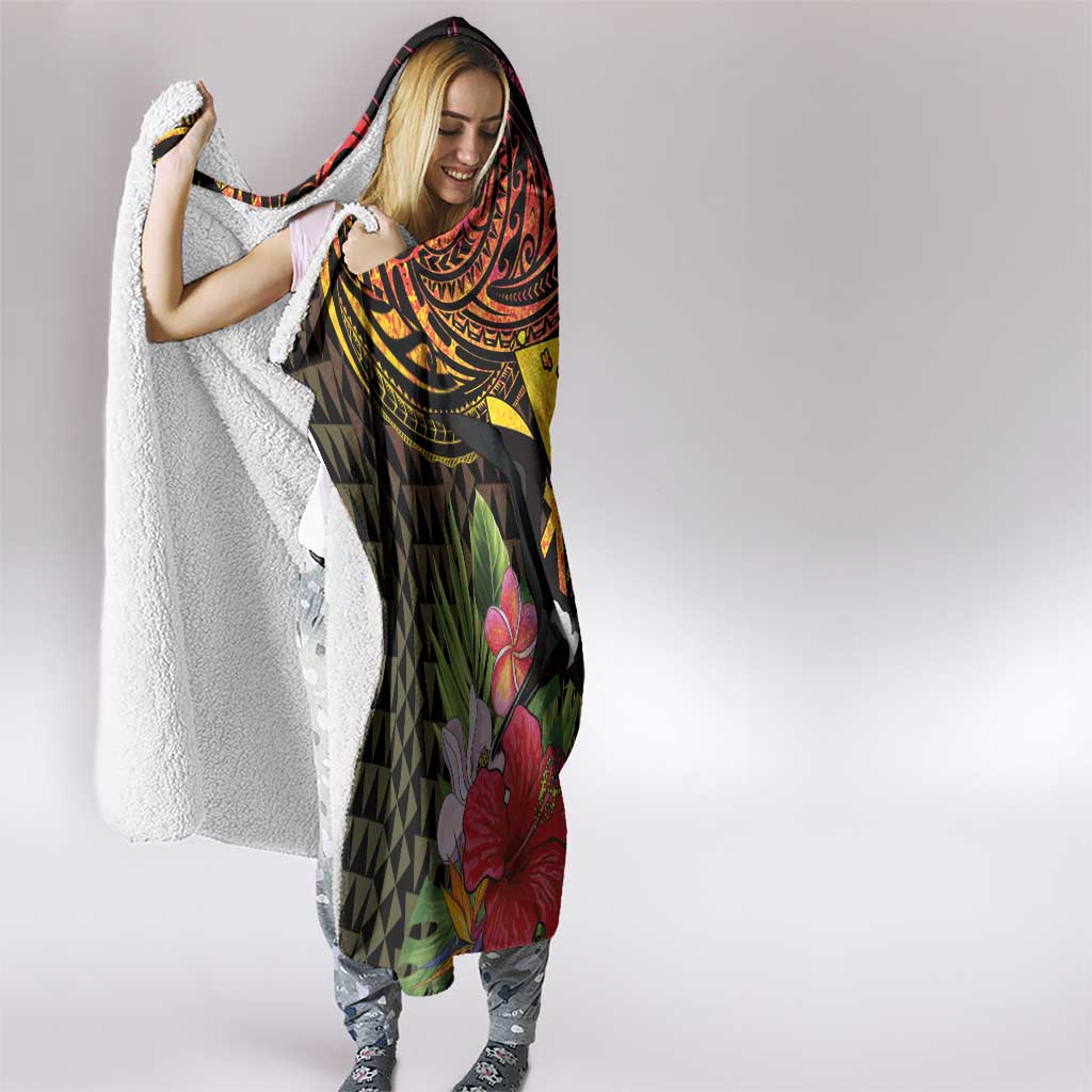 Hawaii Iwa Bird Hooded Blanket Great Frigatebird Kanaka Tropical Hippie Style - Polynesian Pride