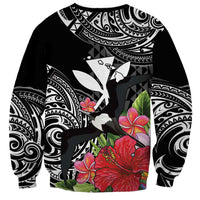 Hawaii Iwa Bird Sweatshirt Great Frigatebird Kanaka Tropical Flowers LT14 - Polynesian Pride