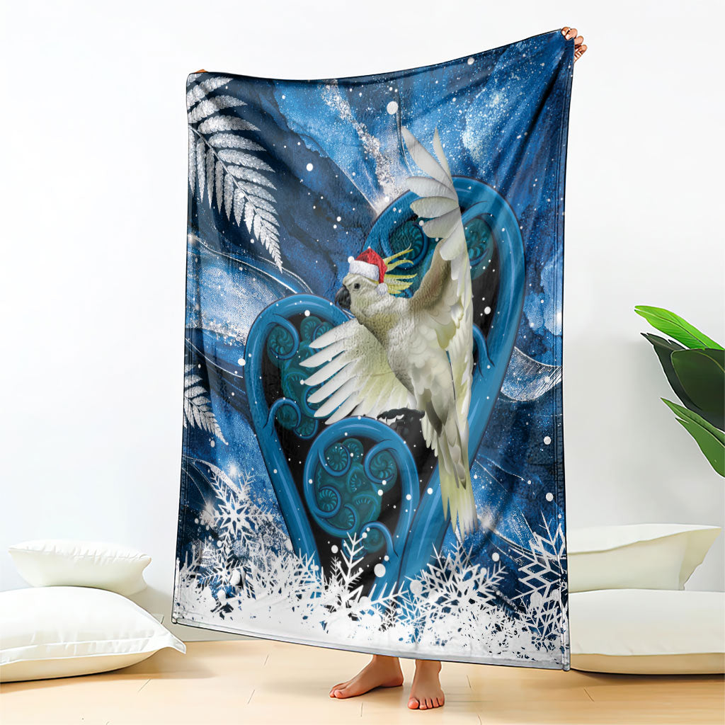 Sulphur-crested Cockatoo New Zealand Christmas In July Blanket NZ Aroha Koru Fern Marble Vibes