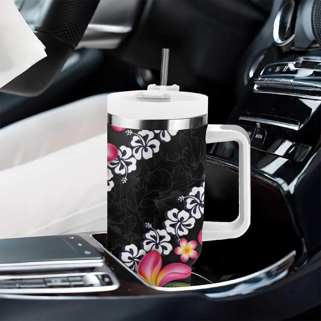 Black Polynesia Tumbler With Handle Plumeria With Hibiscus Pattern Tropical Vibes LT14 - Polynesian Pride