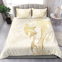Gold and White Hawaii Bedding Set Hammerhead Shark Tattoo Curve Polynesian - Polynesian Pride