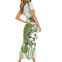 Green And White Hawaii Chameleon Family Matching Short Sleeve Bodycon Dress and Hawaiian Shirt Plumeria Polynesian Tribal Art