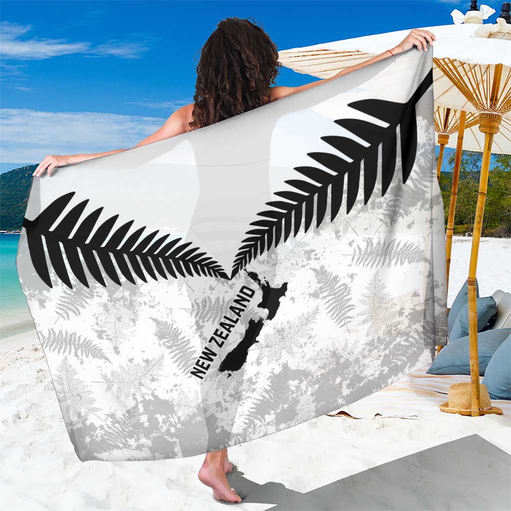 Custom New Zealand Silver Fern Football Sarong Go Aotearoa Grunge White - Polynesian Pride