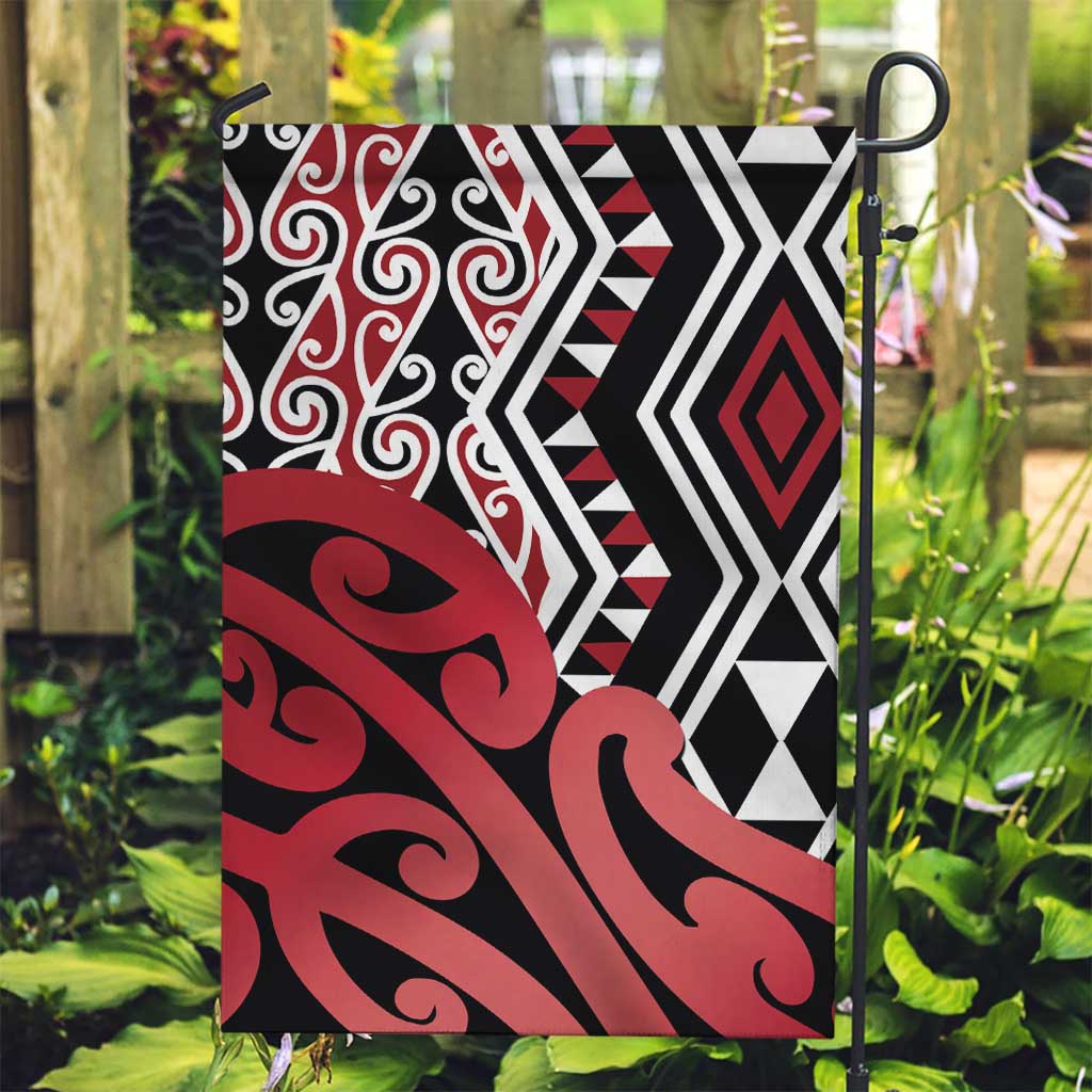 New Zealand Garden Flag Aotearoa Kowhaiwhai Mix Taniko Art - Red LT14 Garden Flag Red - Polynesian Pride