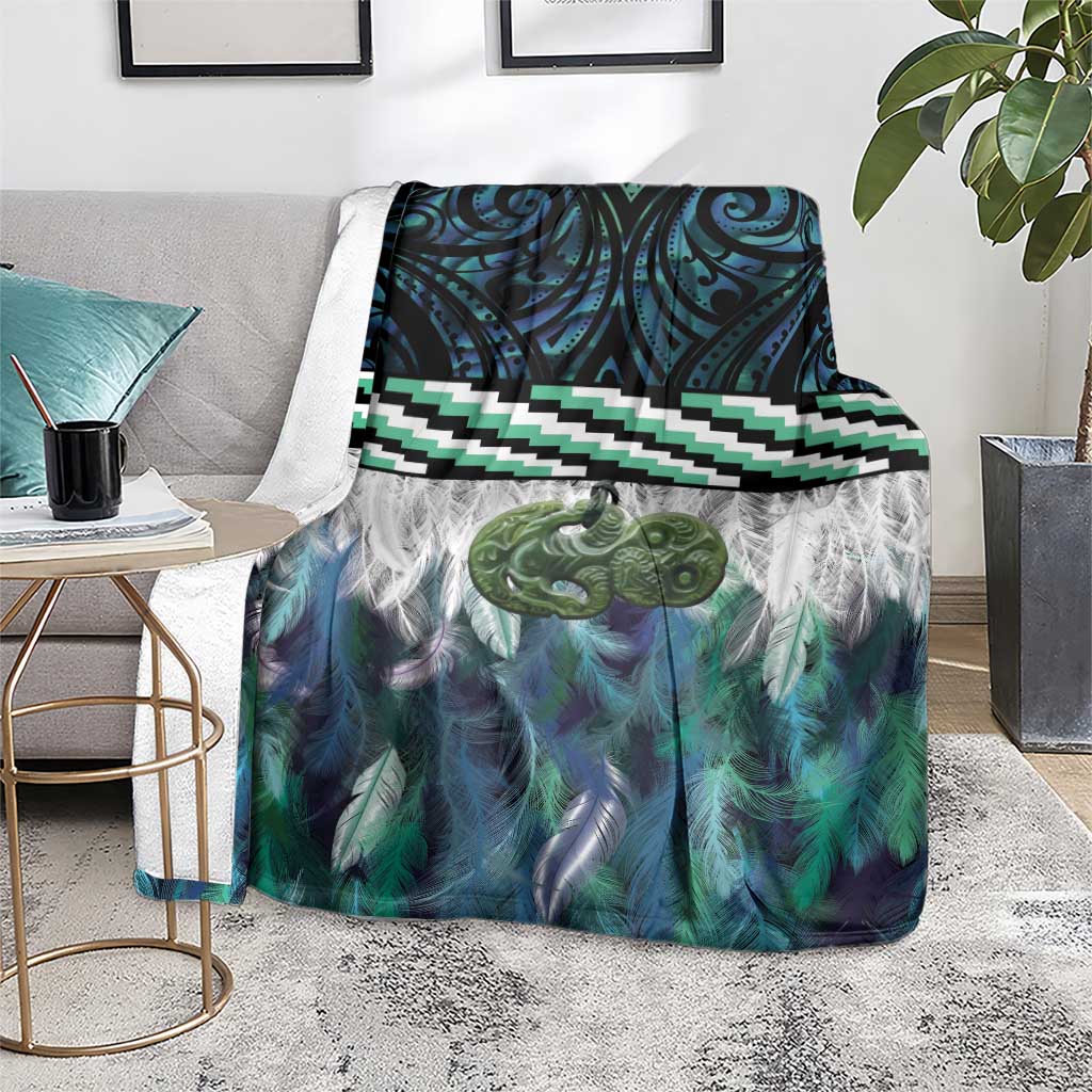 Turquoise Traditional Cloak Aotearoa Blanket Maori Paua Shell Korowai Pattern LT14 - Polynesian Pride