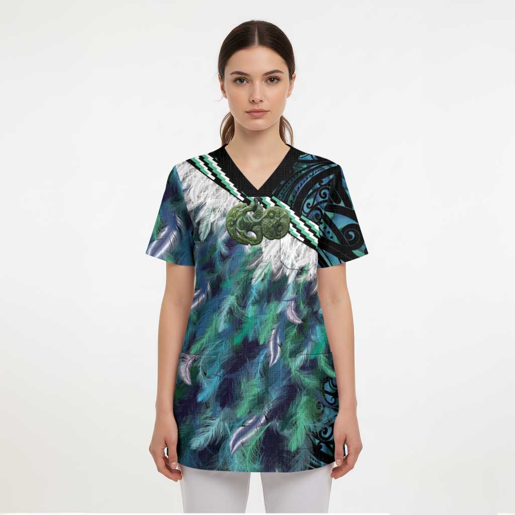 Turquoise Traditional Cloak Aotearoa Scrub Top Maori Paua Shell Korowai Pattern - Polynesian Pride