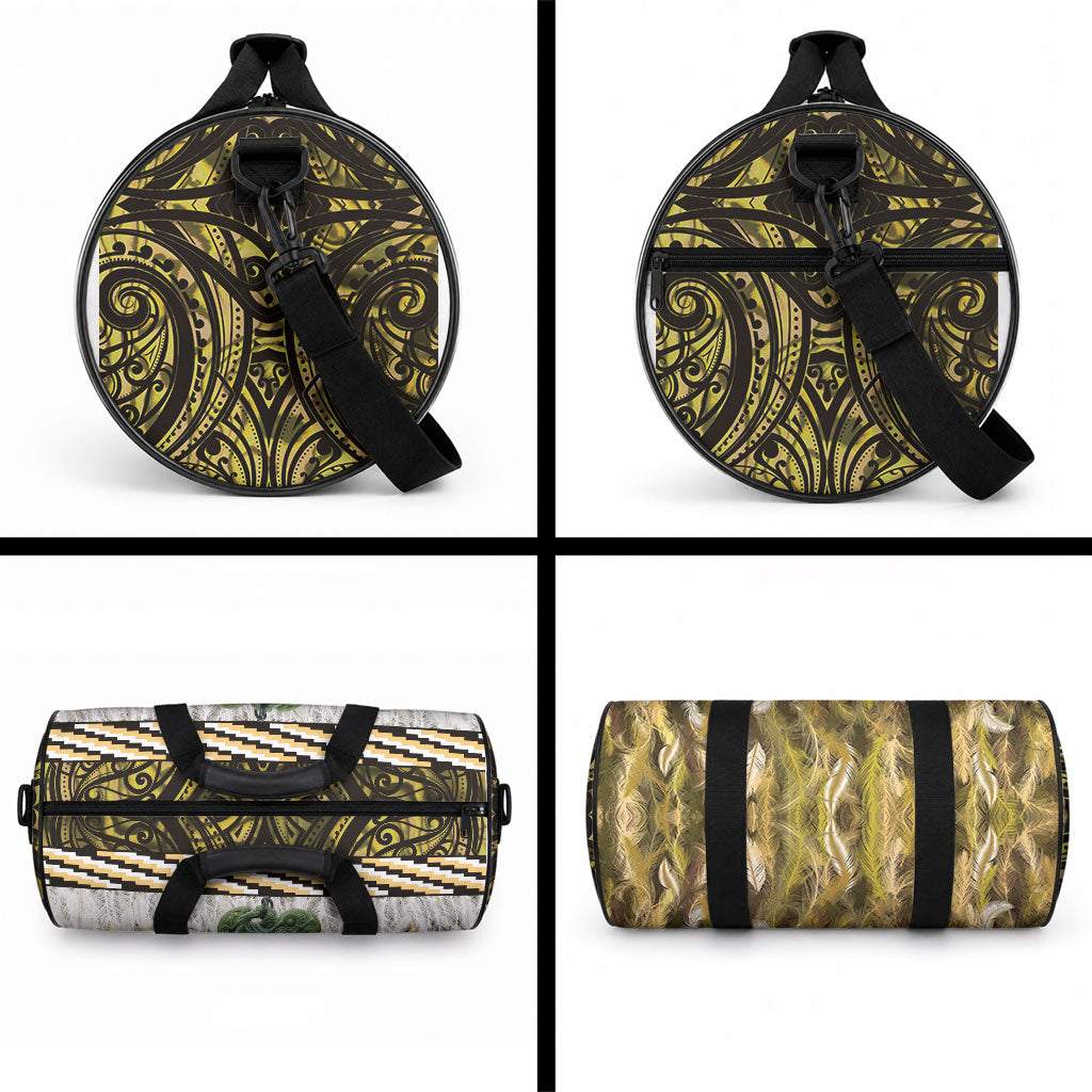Yellow Traditional Cloak Aotearoa Duffle Bag Maori Paua Shell Korowai Pattern LT14 - Polynesian Pride