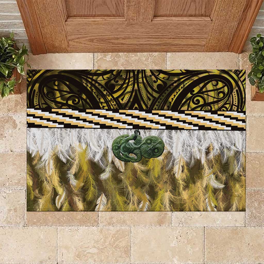 Yellow Traditional Cloak Aotearoa Rubber Doormat Maori Paua Shell Korowai Pattern LT14 Yellow - Polynesian Pride
