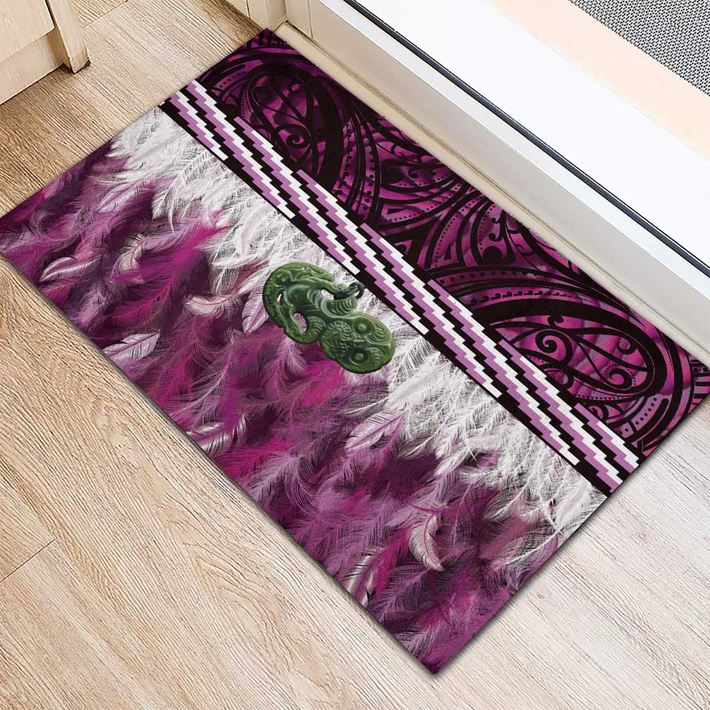 Pink Traditional Cloak Aotearoa Rubber Doormat Maori Paua Shell Korowai Pattern LT14 - Polynesian Pride