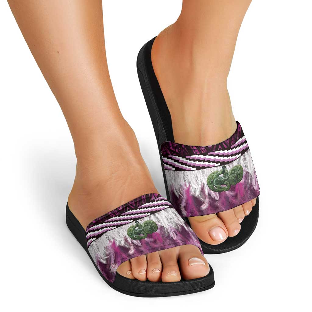 Pink Traditional Cloak Aotearoa Slide Sandals Maori Paua Shell Korowai Pattern - Polynesian Pride