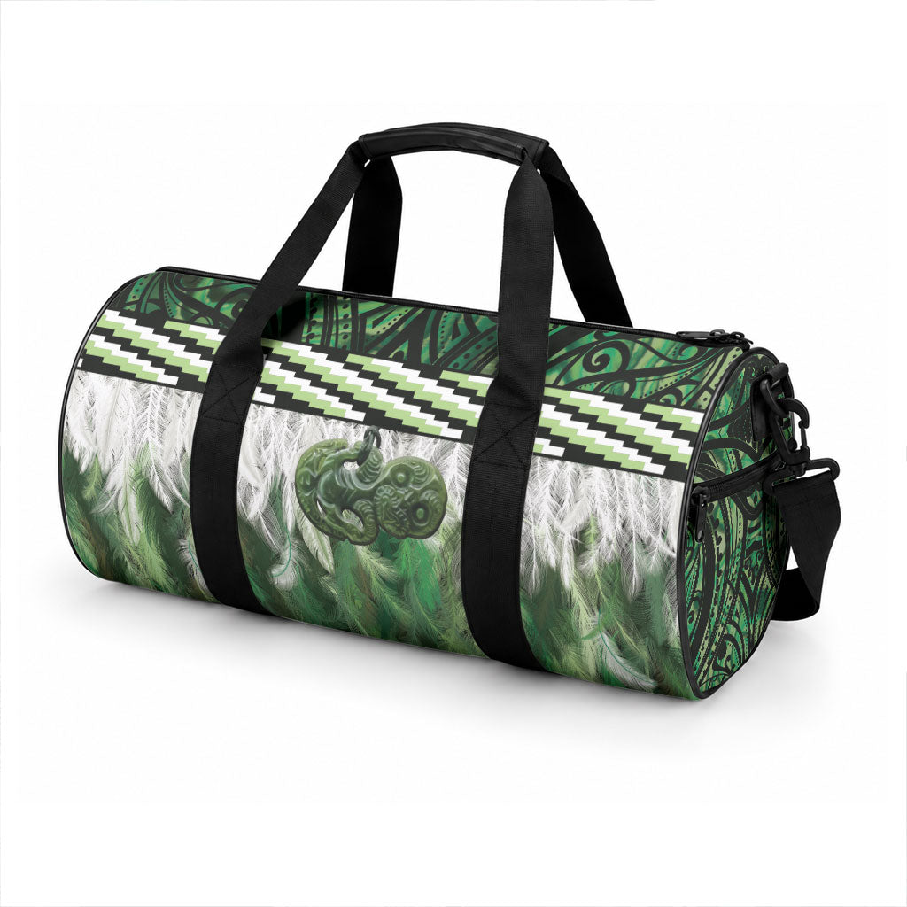 Green Traditional Cloak Aotearoa Duffle Bag Maori Paua Shell Korowai Pattern LT14 - Polynesian Pride