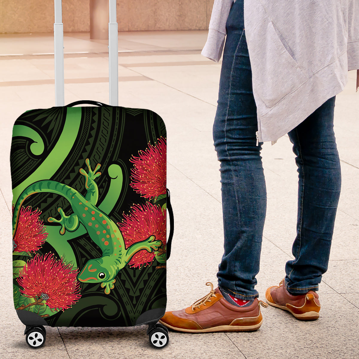 New Zealand Gecko Luggage Cover Aotearoa Maori With Pohutukawa Flowers